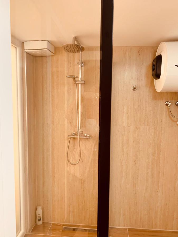 Auto Tana Guest House Tiranë Luaran gambar