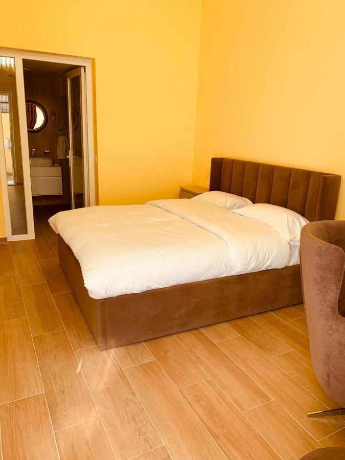 Auto Tana Guest House Tiranë Luaran gambar
