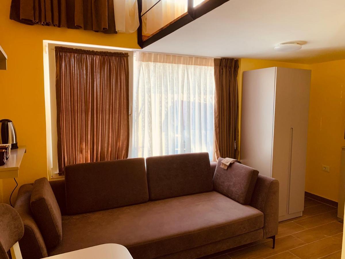 Auto Tana Guest House Tiranë Luaran gambar