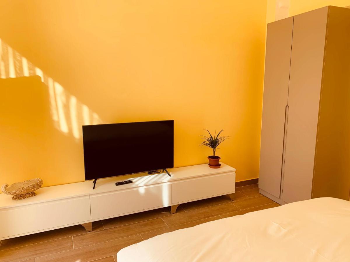 Auto Tana Guest House Tiranë Luaran gambar