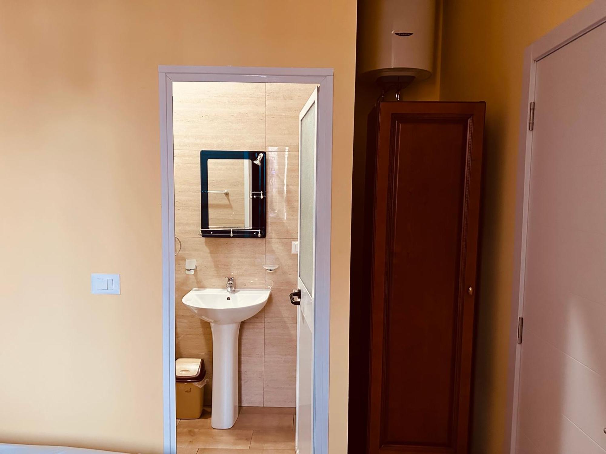 Auto Tana Guest House Tiranë Luaran gambar