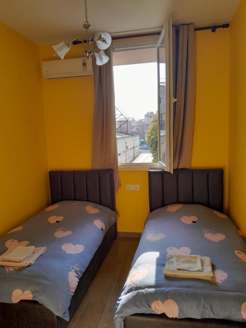 Auto Tana Guest House Tiranë Luaran gambar